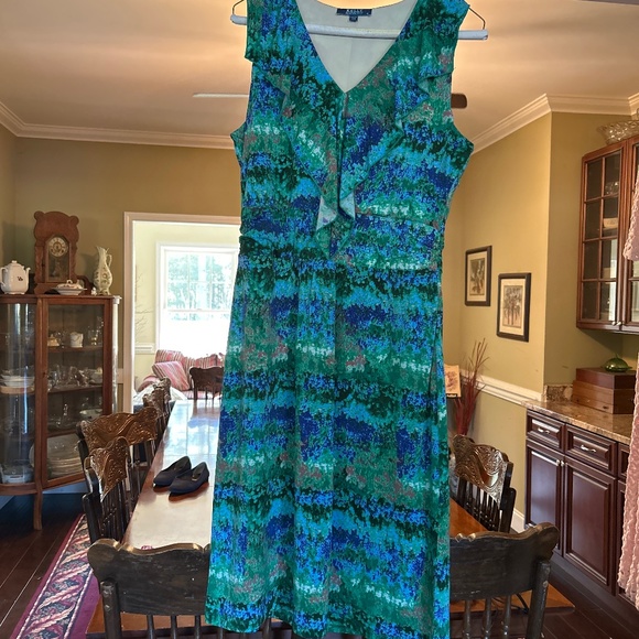 Dress - Picture 1 of 1
